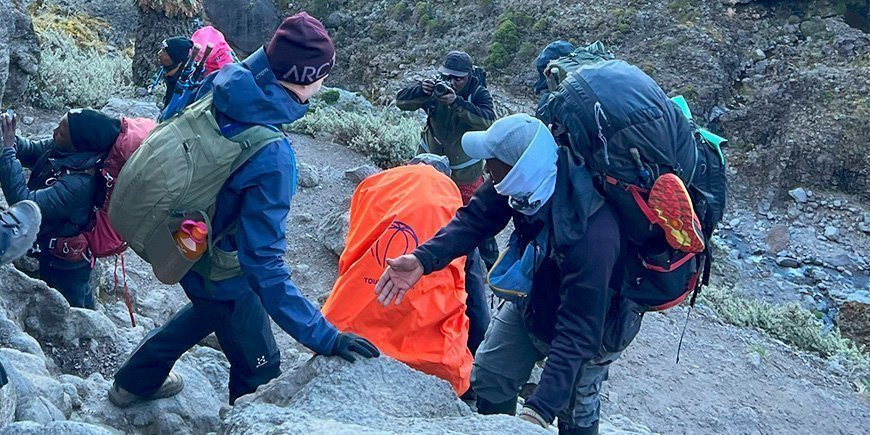 Guide gir klatrer en hjelpende hånd