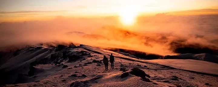 Soloppgang på toppen av Kilimanjaro